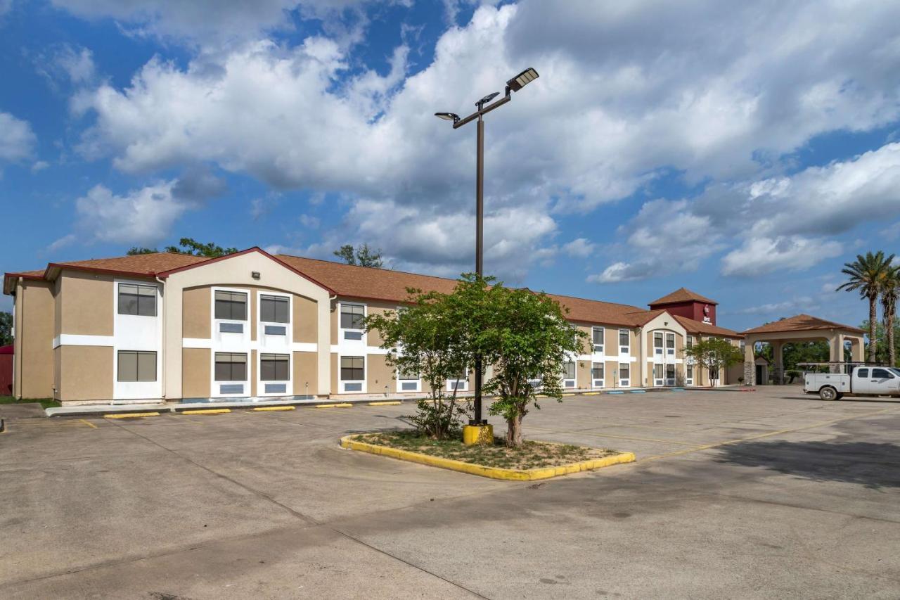 Best Western Plus Orange County Vidor Exterior photo