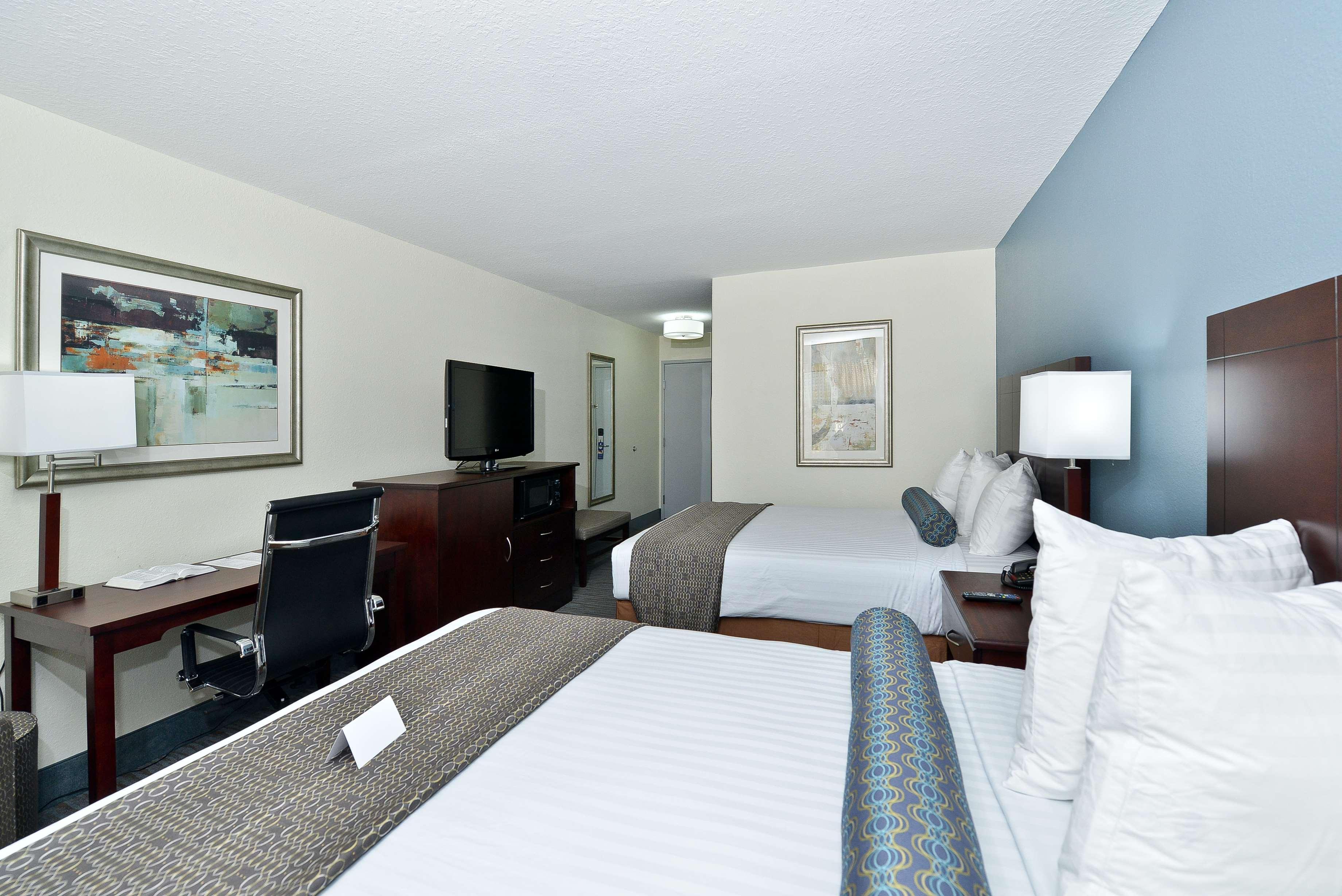 Best Western Plus Orange County Vidor Exterior photo